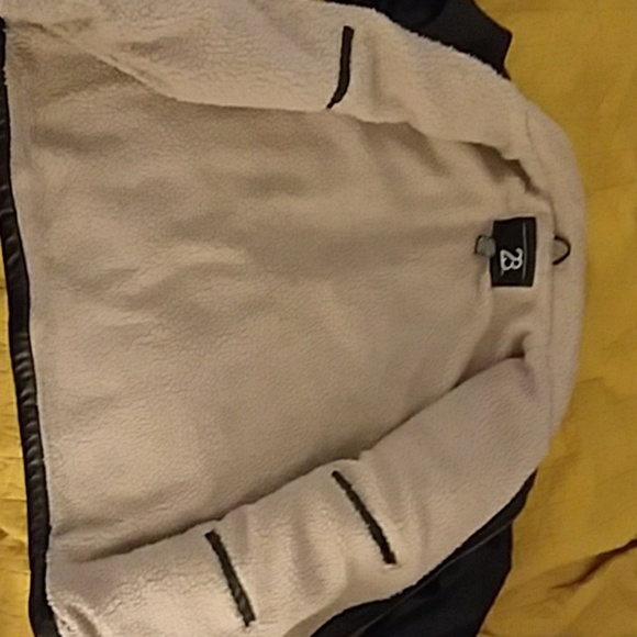 Winter jacket - Picture 4 of 4